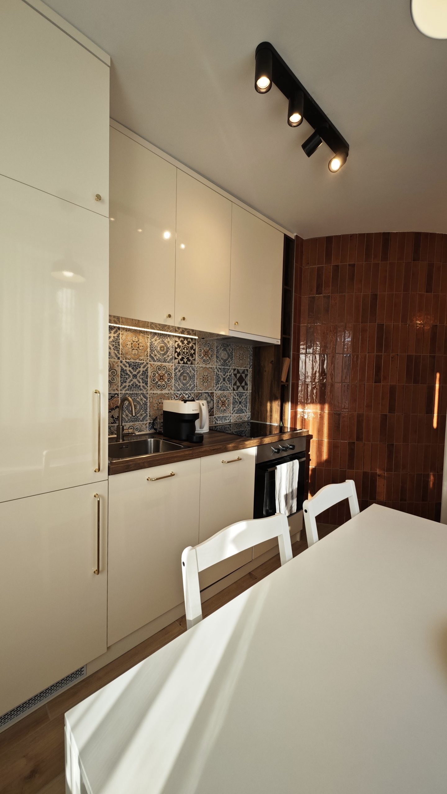 Fully equipped Kitchen Fully equipped Kitchen